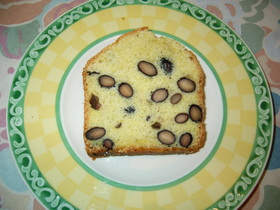 煮豆入りのパウンドケーキ