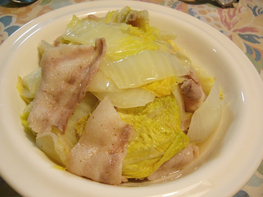 白菜と豚バラ肉の蒸し煮の画像