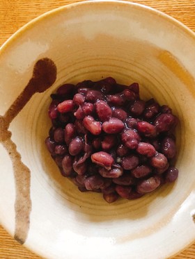 Boiled azuki beans.