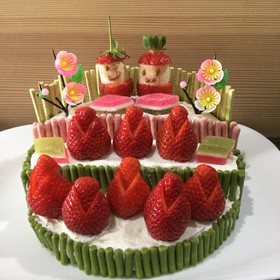 おひなさまの段飾りケーキ