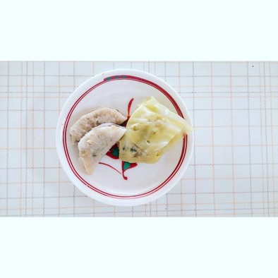 離乳食後期【ロールキャベツと大根餃子】の写真
