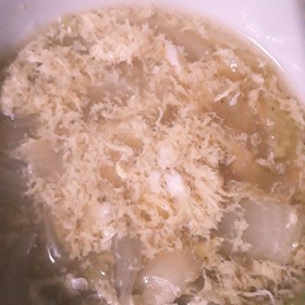 新玉ねぎの卵スープ