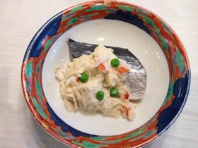 鰆の生湯葉海老そぼろあんかけ