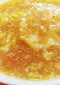 簡単❤たっぷりにんにくと卵のトマトスープ