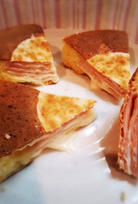 餃子の皮で作るハムチーズ中華パンケーキ♡