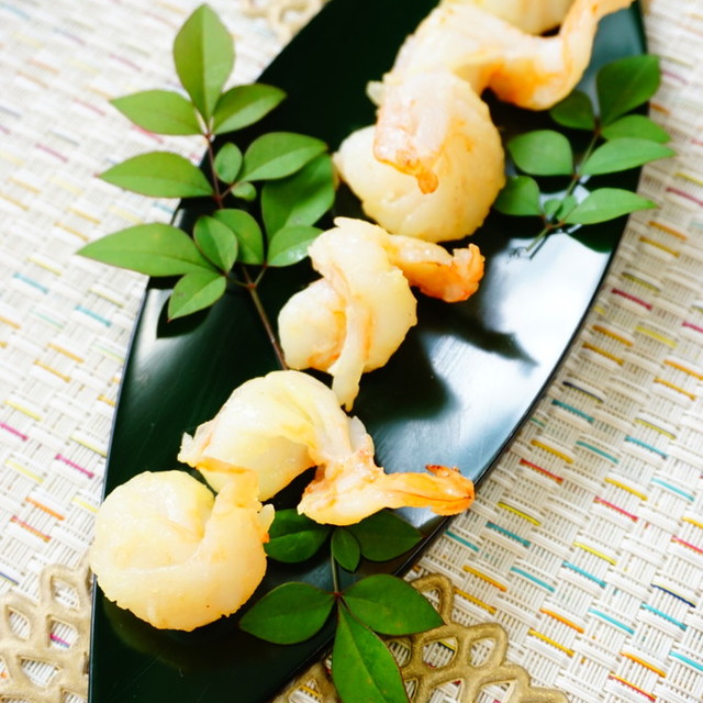 巨大海老の飾り物