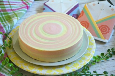 簡単！カラフル♪ゼブラ・レアチーズケーキの写真