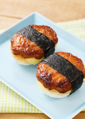 お弁当に!さつま揚げの照り焼きおにぎり