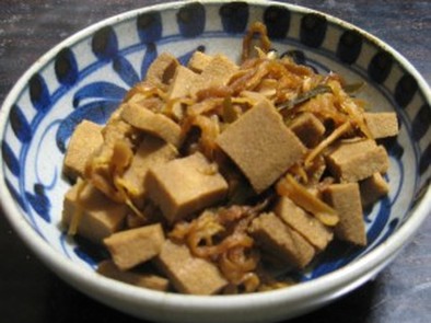 マクロビ：干し大根と高野豆腐の煮物の写真