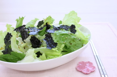 韓国風サラダの写真