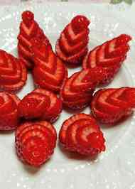 みんなが作ってる イチゴ 飾り切りのレシピ クックパッド 簡単おいしいみんなのレシピが358万品