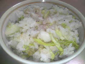 じゃがいもと鶏肉とキャベツの炊き込みご飯