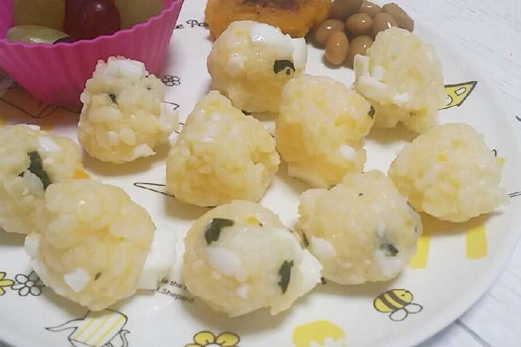 離乳食手づかみ ゆで卵とわかめのおにぎり レシピ 作り方 By ひぃらぃ クックパッド 簡単おいしいみんなのレシピが360万品