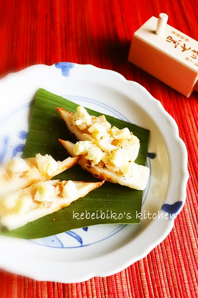 燻り奈良漬とクリームチーズで焼き竹輪の写真