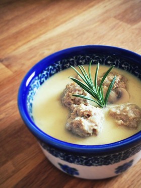 カレー風味のホワイト肉団子シチュー♡