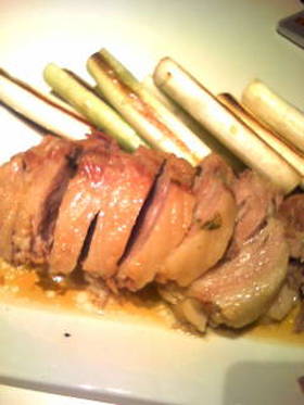 つけあわせに最適 焼きネギ(煮豚添え)