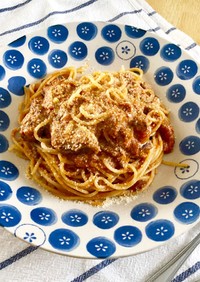 鯖の味噌煮缶でアレンジ☆鯖味噌ボロネーゼ