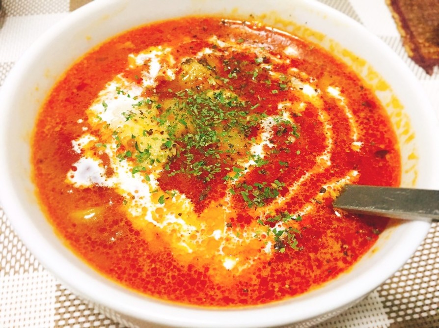 ミックスシーフードで簡単魚介トマトスープの画像