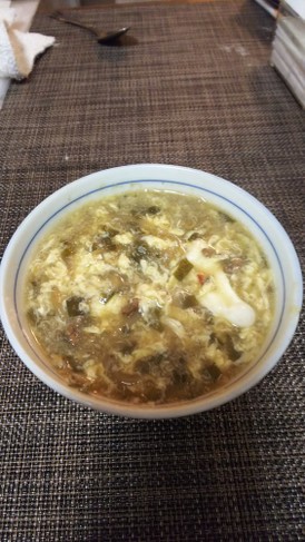 本格中華・烏龍茶で作る酸辣湯スープ