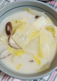 簡単に作る白菜と椎茸のクリーム煮