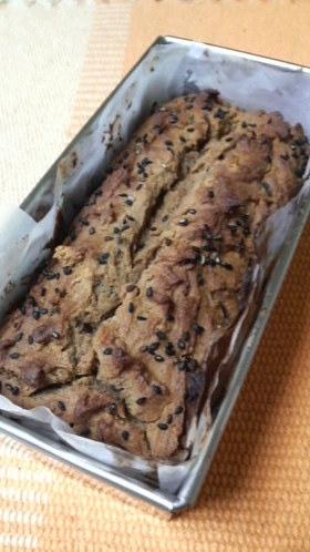 黒ゴマきな粉パウンド
