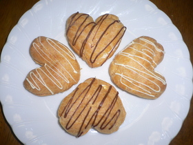ハートのチョコがけシュークリーム☆