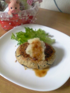 混ぜて焼くだけ☆おからひじきハンバーグ