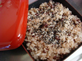 ♫ ♬赤飯なんて簡単♫ ♬