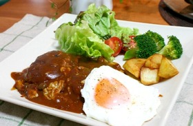 きのこの煮込みハンバーグ☆