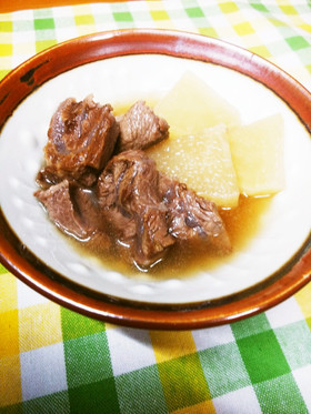 圧力鍋で時短!牛すね肉と大根の煮込み♪