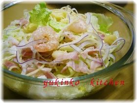 サラダパスタ