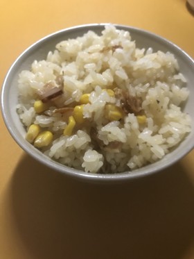 ガーリックバターコーンご飯