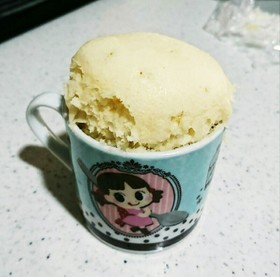 乳酸菌飲料で簡単マグカップ蒸しケーキ