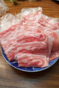 京風・葱と蕎麦つゆで食べる豚しゃぶしゃぶ