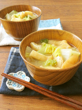 ほっこり簡単♪白菜と薄揚げのお味噌汁