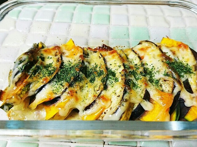簡単 なすとかぼちゃのマヨチーズ焼き レシピ 作り方 By ティア0520 クックパッド 簡単おいしいみんなのレシピが360万品