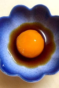 冷凍卵の卵黄出汁漬け