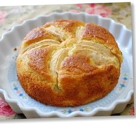 リンゴのヨーグルトケーキ