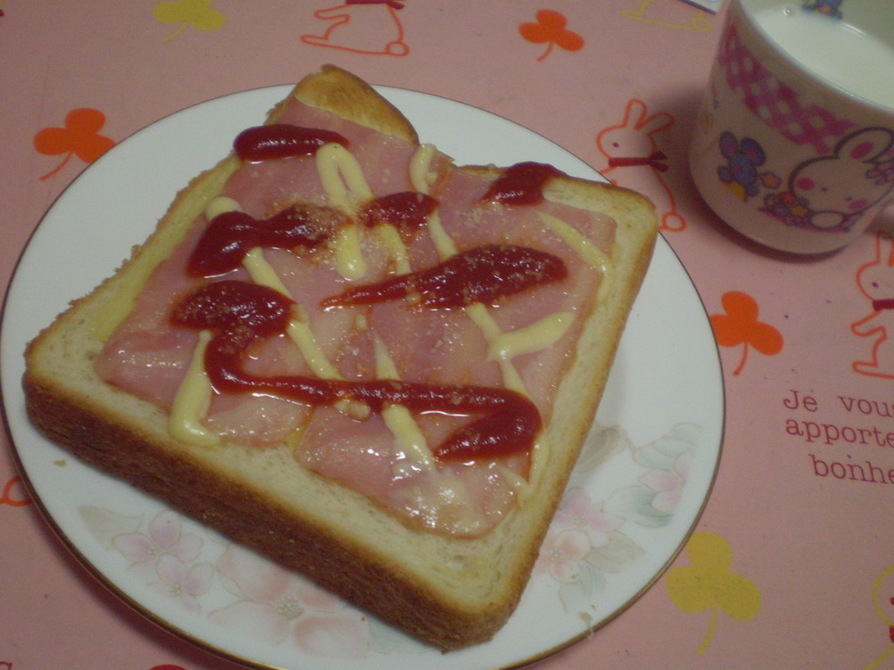 朝食に簡単・大満足！ピザ☆トーストの画像