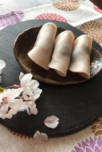米粉といちごジャムで簡単♡桜餅風