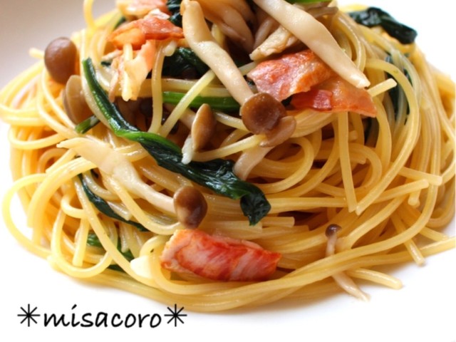Mベーコンとほうれん草の和風パスタ レシピ 作り方 By Misacoro クックパッド 簡単おいしいみんなのレシピが352万品