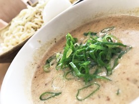 濃厚魚介つけ麺のタレ