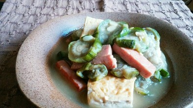 沖縄料理ナーベーラーンブシーの写真