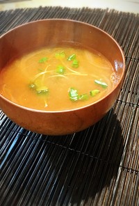 【節約】赤海老の殻で風味豊かなお味噌汁