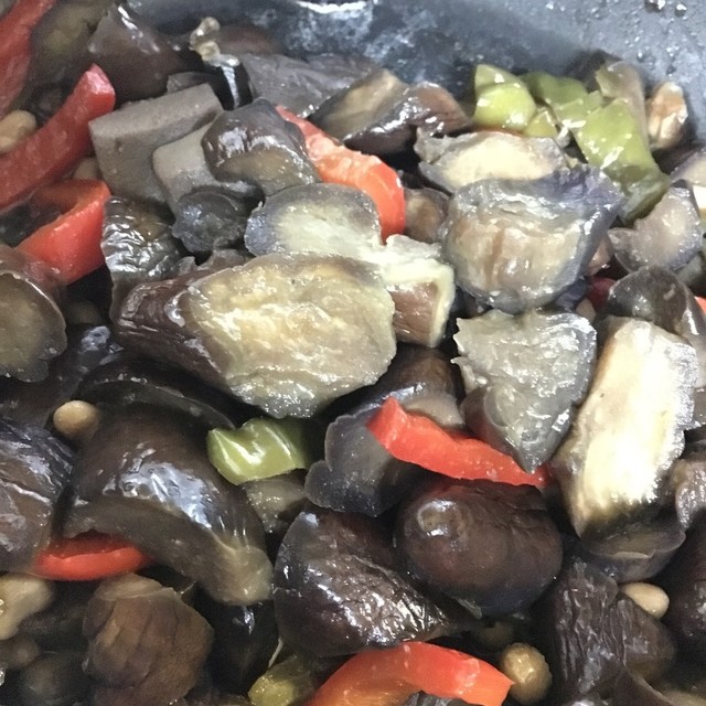 簡単ナスの炒め煮 アク抜き不要 レシピ 作り方 By 雨にも負けない クックパッド 簡単ナスの炒め煮 アク抜き不要 レシピ 作り方 By 雨にも負けない クックパッド