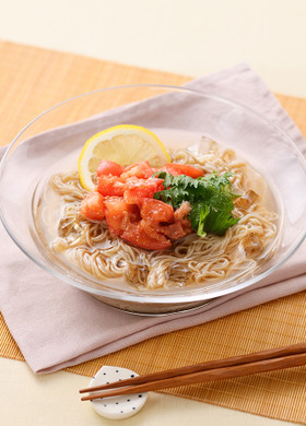 さっぱり!トマトと梅のさわやかサラダ麺