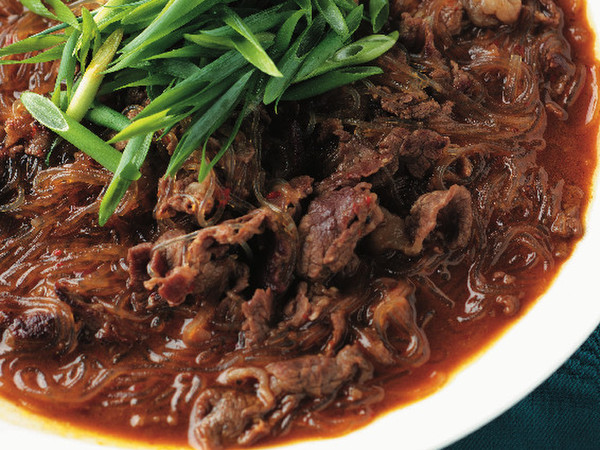 牛肉と春雨の豆板醤煮込み