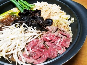 バランス抜群!きくらげと野菜のすき焼き