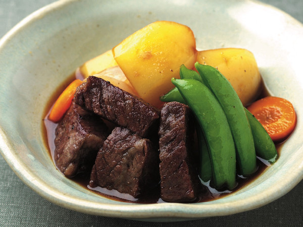 牛バラ肉の角煮と男爵の肉じゃが