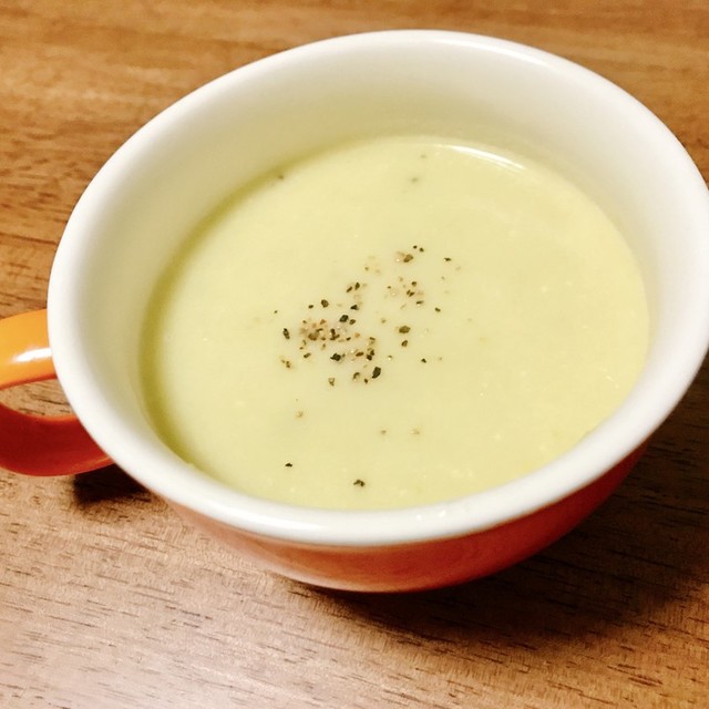 豆乳で 春キャベツのポタージュ レシピ 作り方 By Sasayama クックパッド 簡単おいしいみんなのレシピが371万品